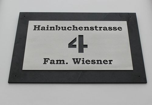 Hausnummernschild aus Edelstahl mit Schiefer , Straßen- & Familiennamen